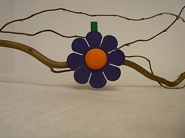 Holzblume blau mit Klammer